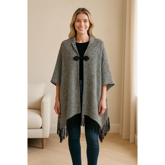 NWT Faded Glory Hooded Button Poncho Gray Knit Fringe One Size - Picture 4 of 5